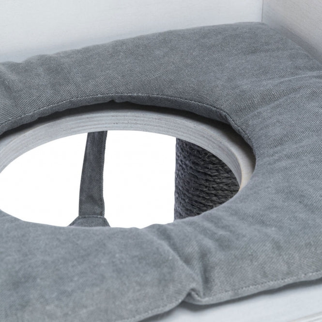 Trixie Kratzbaum mit Regalfunktion